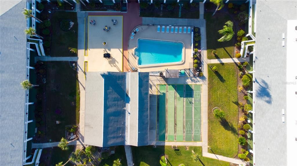 待售: $125,000 (2 贝兹, 2 浴室, 1104 平方英尺)