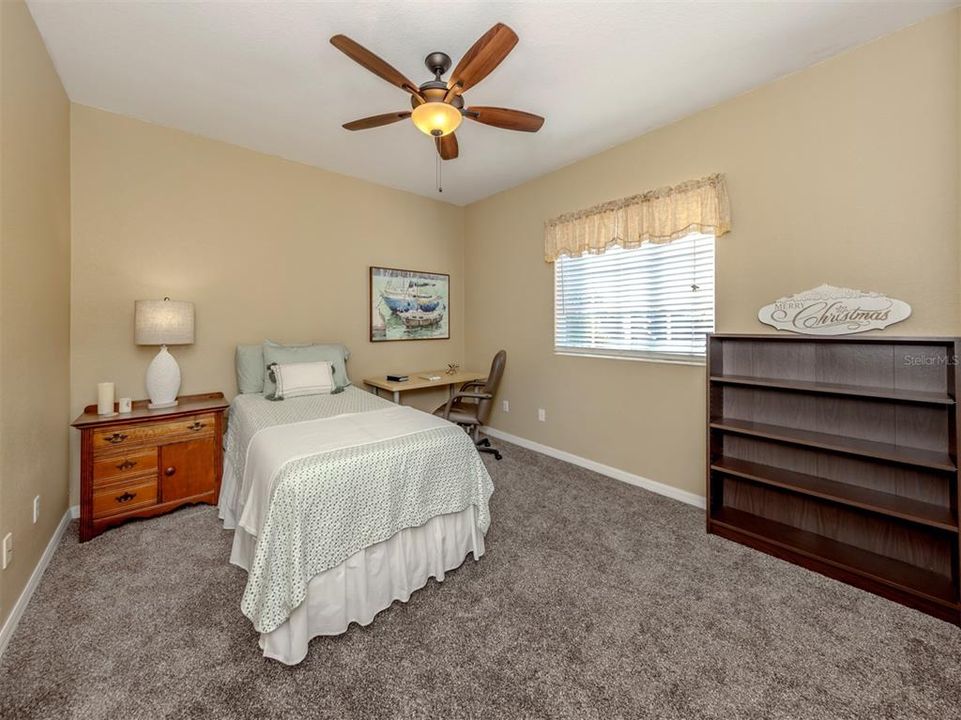 For Sale: $539,900 (4 beds, 2 baths, 2644 Square Feet)