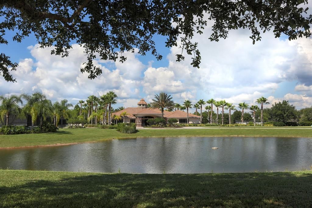 For Sale: $539,900 (4 beds, 2 baths, 2644 Square Feet)