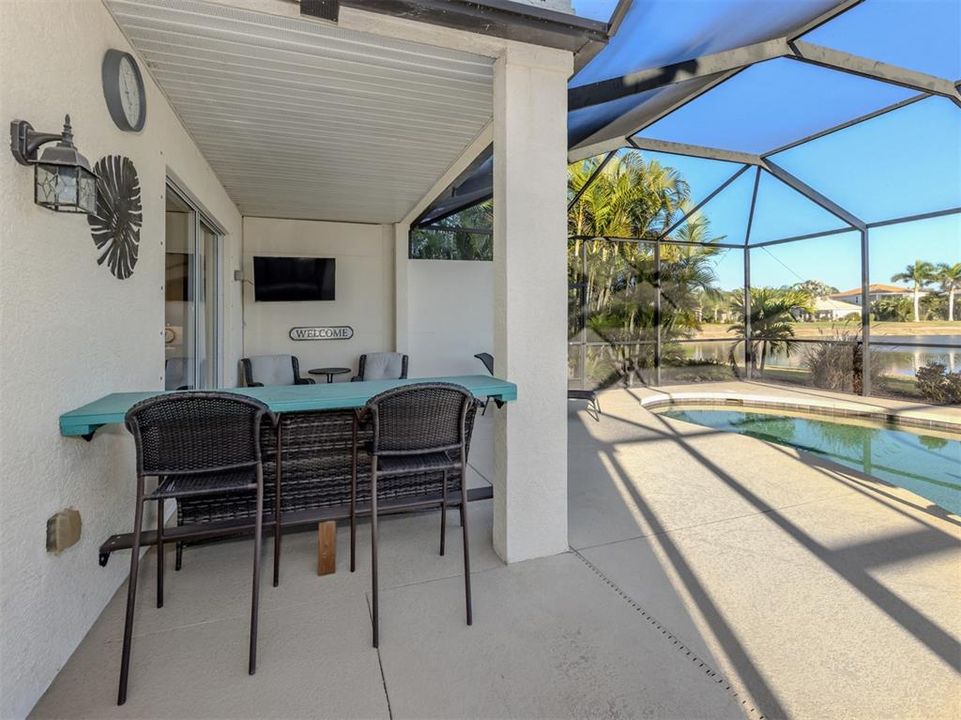 For Sale: $539,900 (4 beds, 2 baths, 2644 Square Feet)