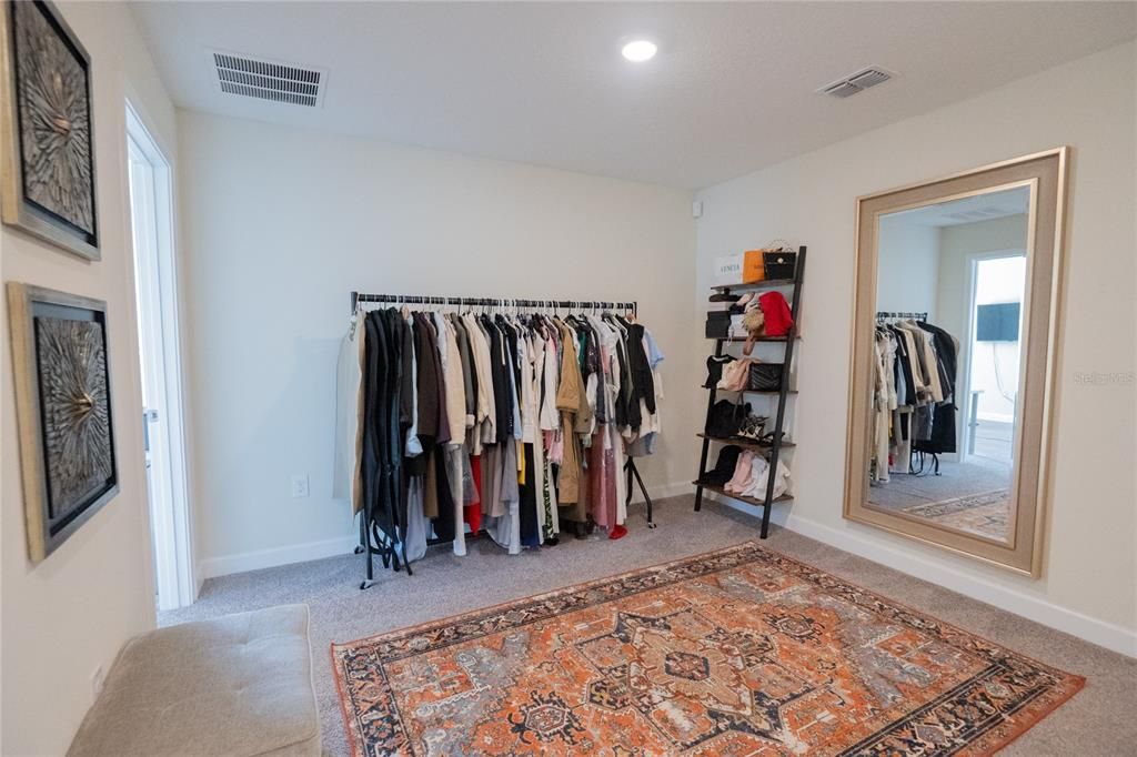 В аренду: $3,000 (4 спален, 4 ванн, 2569 Квадратных фут)