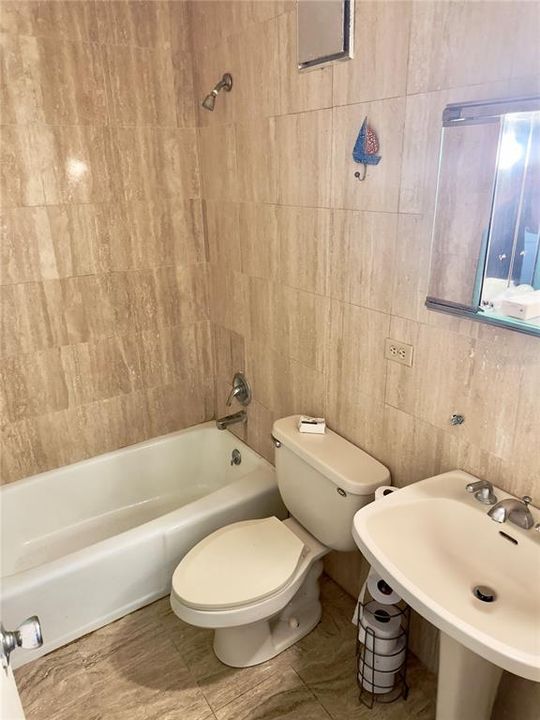 На продажу: $260,000 (3 спален, 2 ванн, 1183 Квадратных фут)