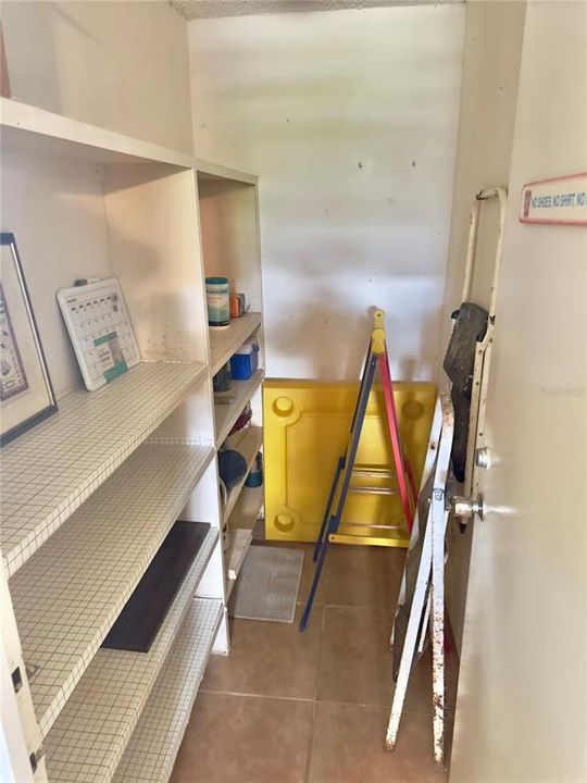 На продажу: $260,000 (3 спален, 2 ванн, 1183 Квадратных фут)