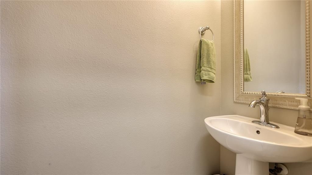 На продажу: $349,000 (3 спален, 2 ванн, 1661 Квадратных фут)