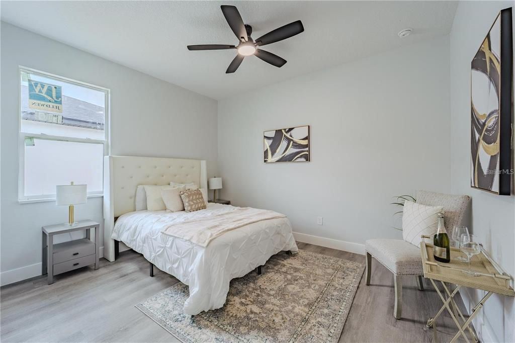 En Venta: $419,999 (4 camas, 2 baños, 1908 Pies cuadrados)