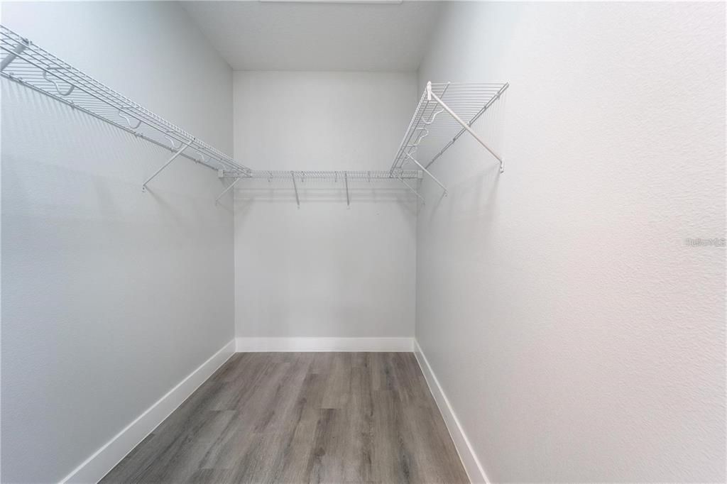 En Venta: $419,999 (4 camas, 2 baños, 1908 Pies cuadrados)