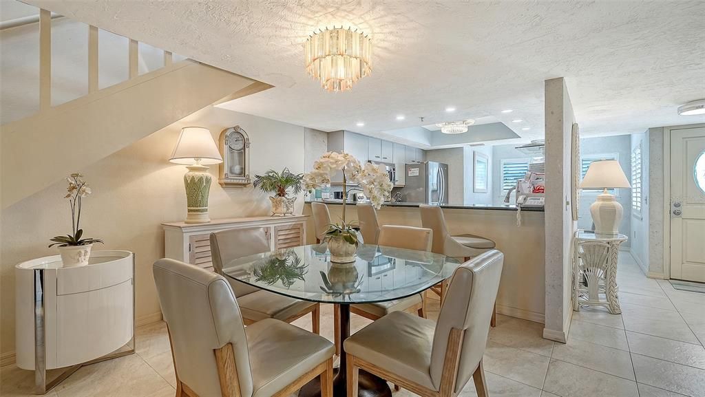 For Sale: $989,000 (3 beds, 2 baths, 1495 Square Feet)