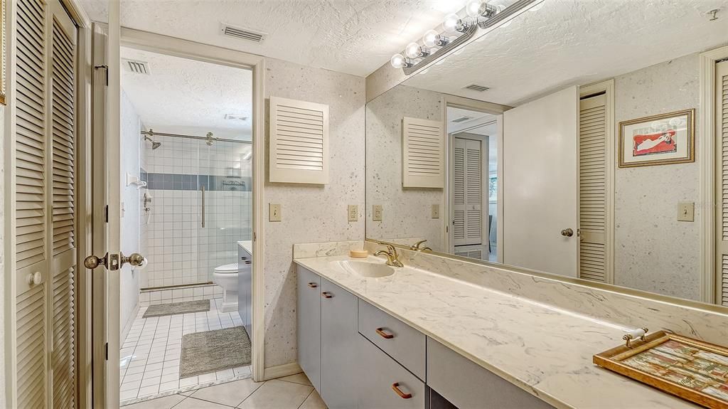 For Sale: $989,000 (3 beds, 2 baths, 1495 Square Feet)