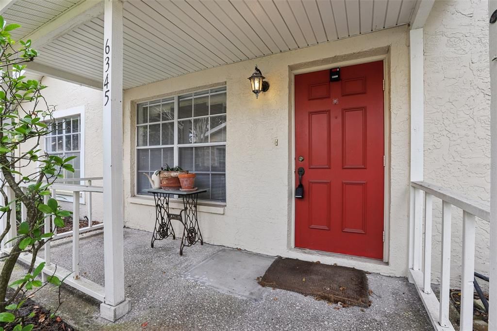 For Sale: $135,000 (2 beds, 2 baths, 1272 Square Feet)