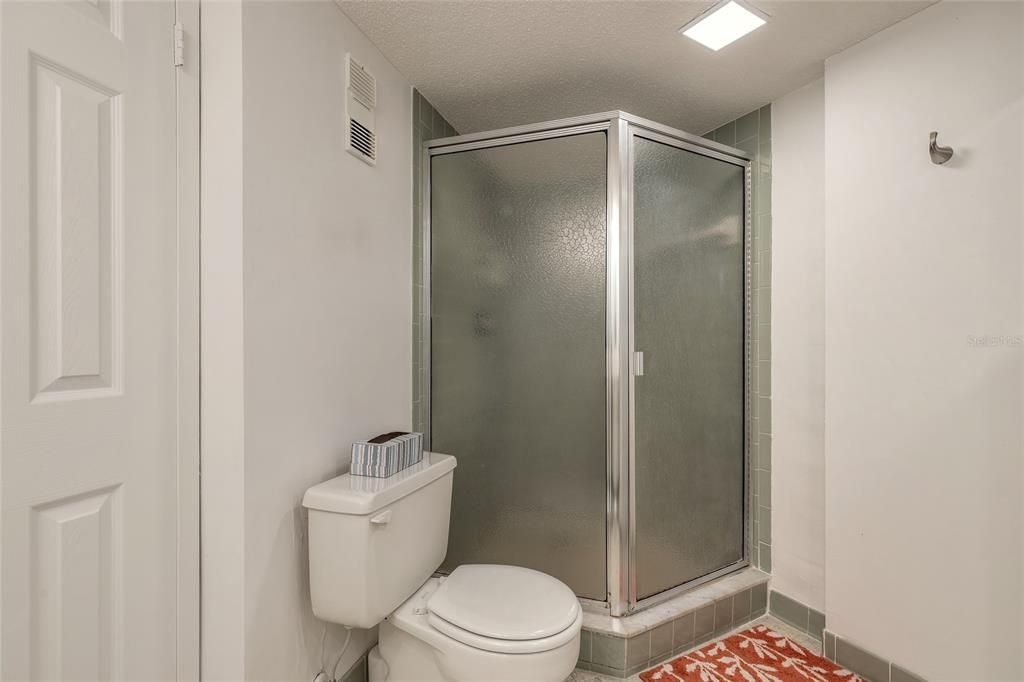 En Venta: $219,000 (2 camas, 2 baños, 1210 Pies cuadrados)