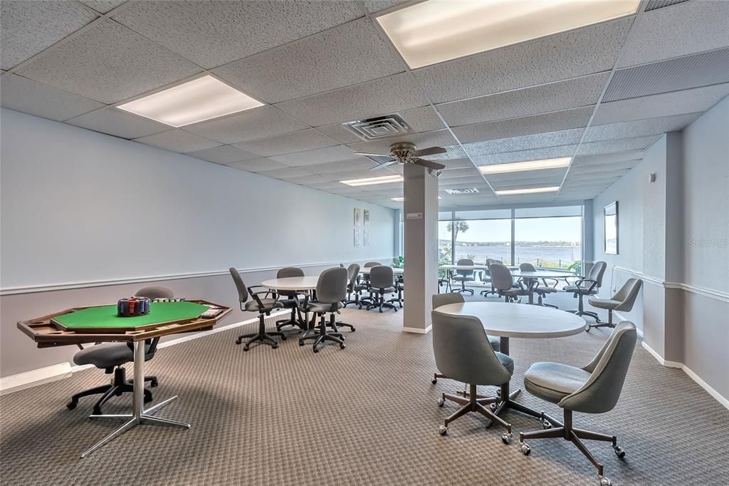 En Venta: $219,000 (2 camas, 2 baños, 1210 Pies cuadrados)