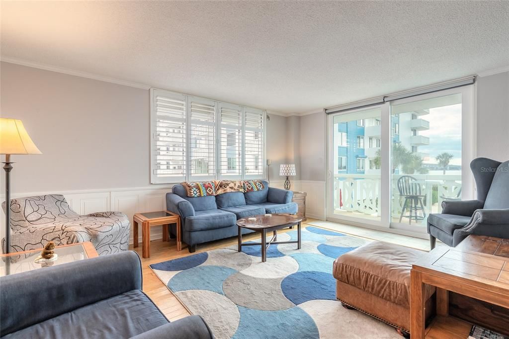 En Venta: $219,000 (2 camas, 2 baños, 1210 Pies cuadrados)