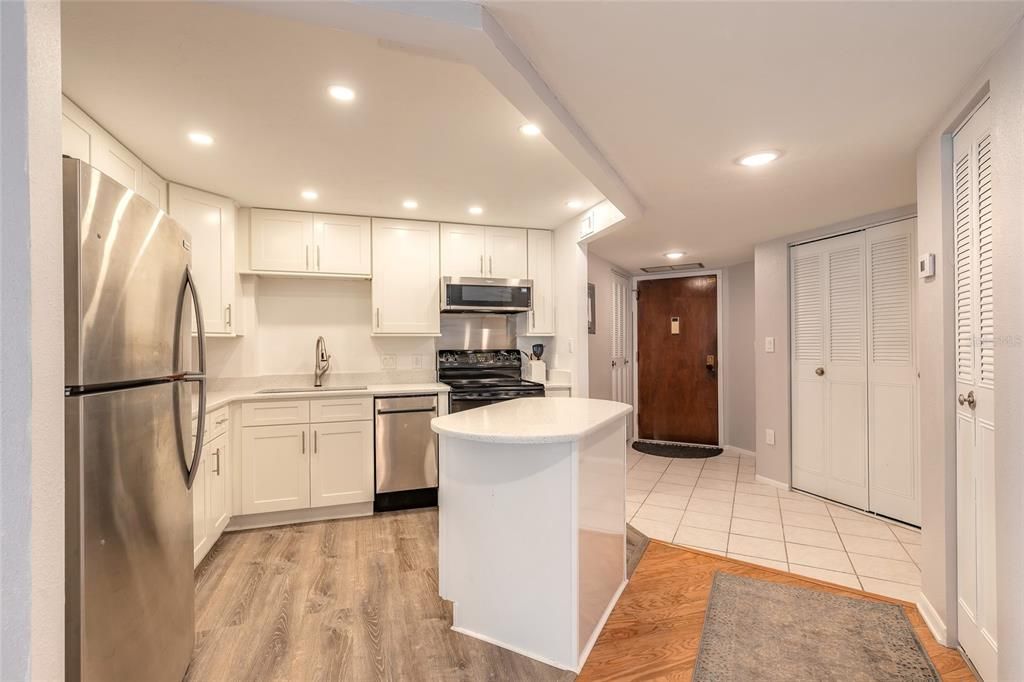 En Venta: $219,000 (2 camas, 2 baños, 1210 Pies cuadrados)