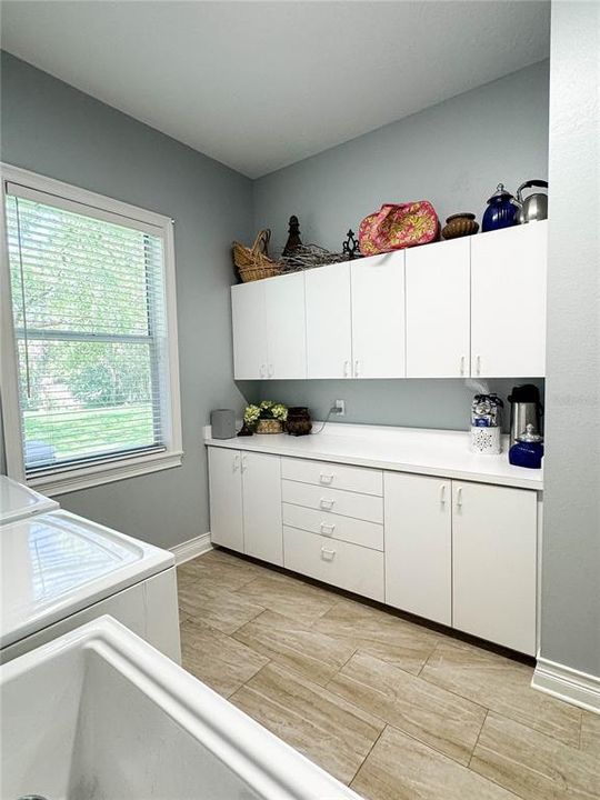 For Sale: $875,000 (5 beds, 3 baths, 3436 Square Feet)