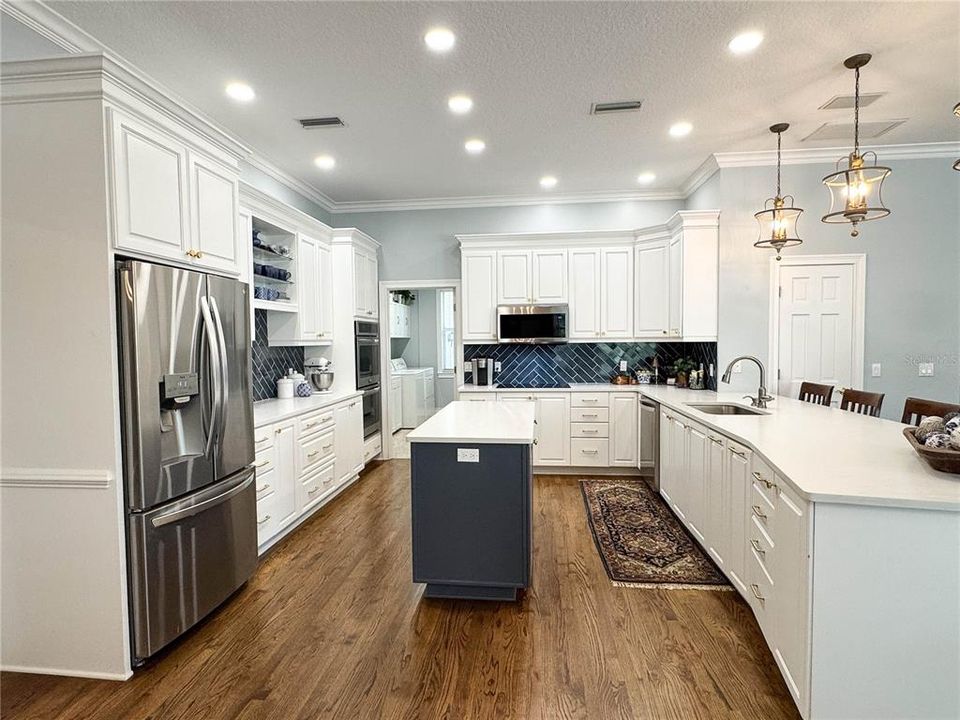 For Sale: $875,000 (5 beds, 3 baths, 3436 Square Feet)