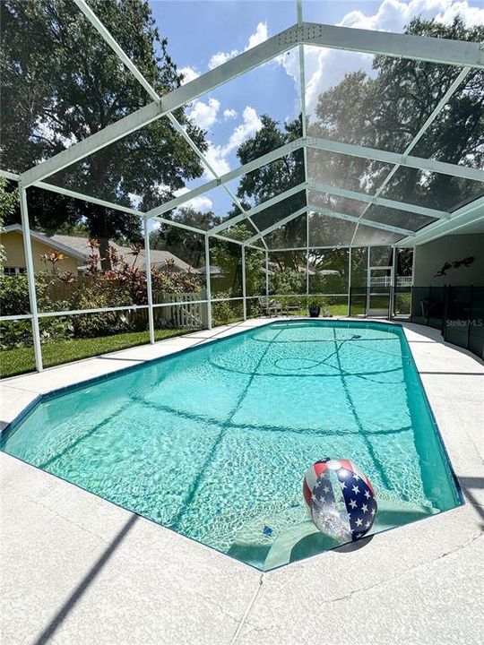 For Sale: $875,000 (5 beds, 3 baths, 3436 Square Feet)