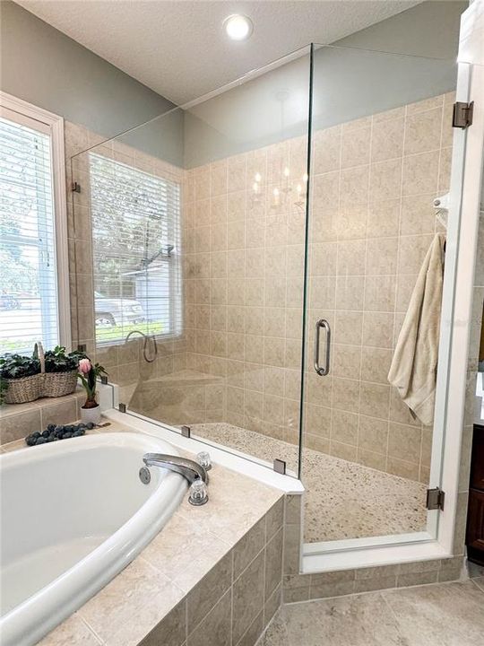 For Sale: $875,000 (5 beds, 3 baths, 3436 Square Feet)