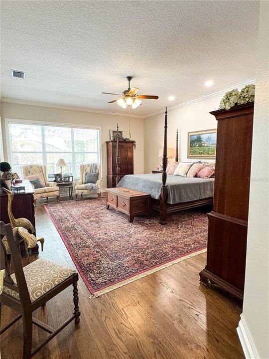 For Sale: $875,000 (5 beds, 3 baths, 3436 Square Feet)