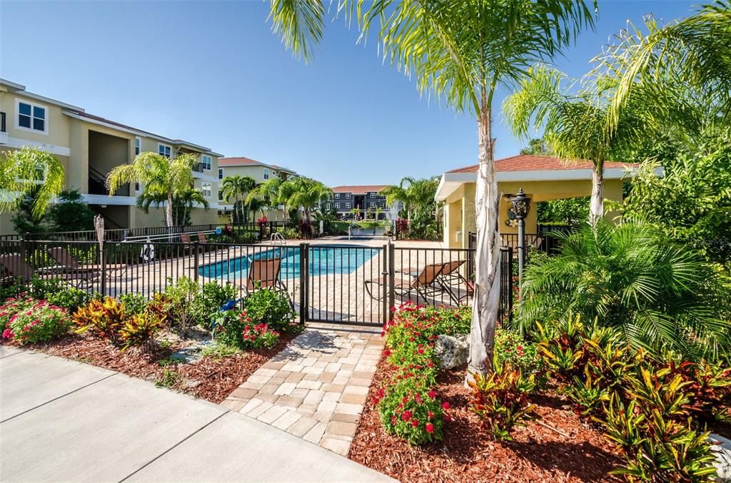 На продажу: $249,000 (3 спален, 2 ванн, 1228 Квадратных фут)