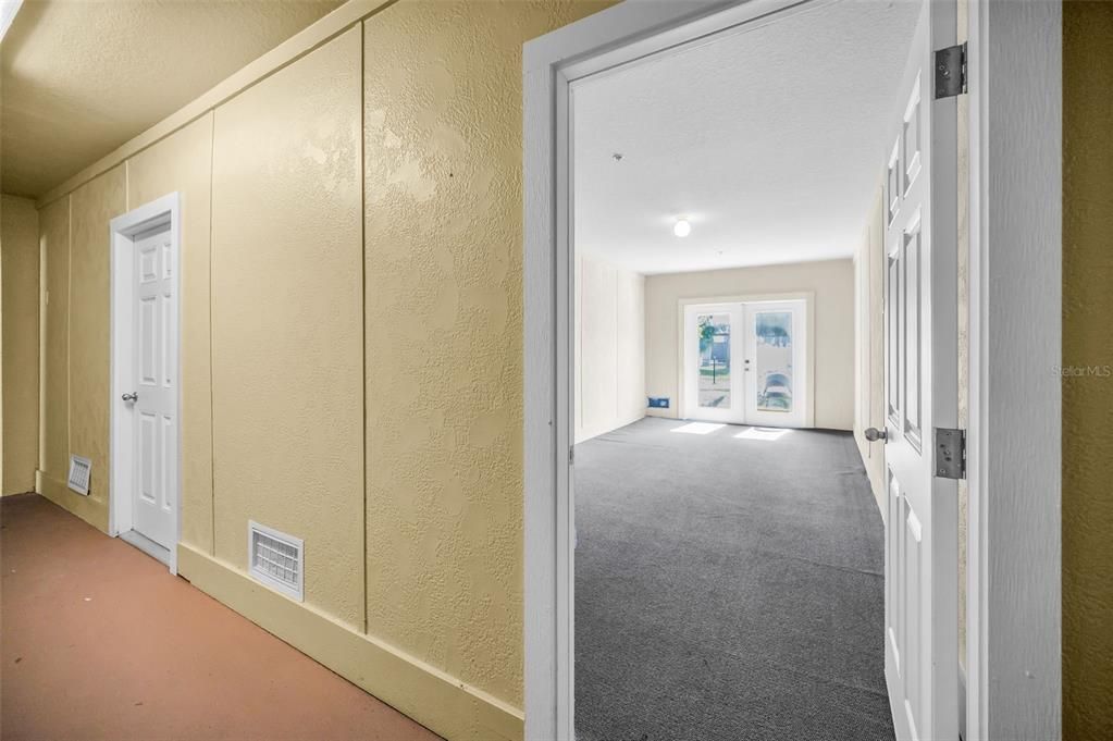 На продажу: $249,000 (3 спален, 2 ванн, 1228 Квадратных фут)