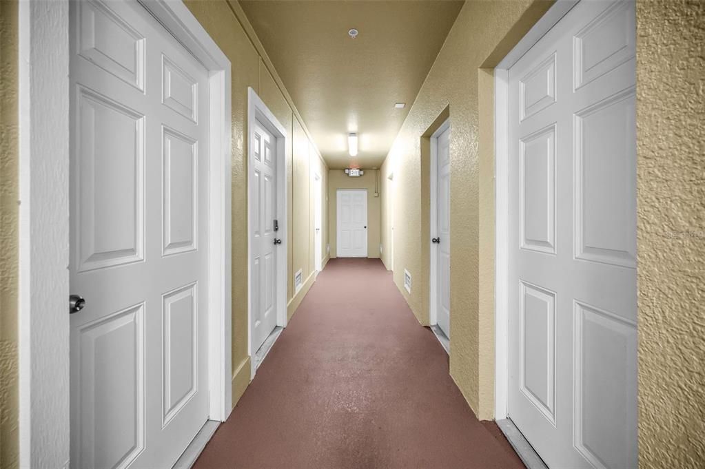 На продажу: $249,000 (3 спален, 2 ванн, 1228 Квадратных фут)