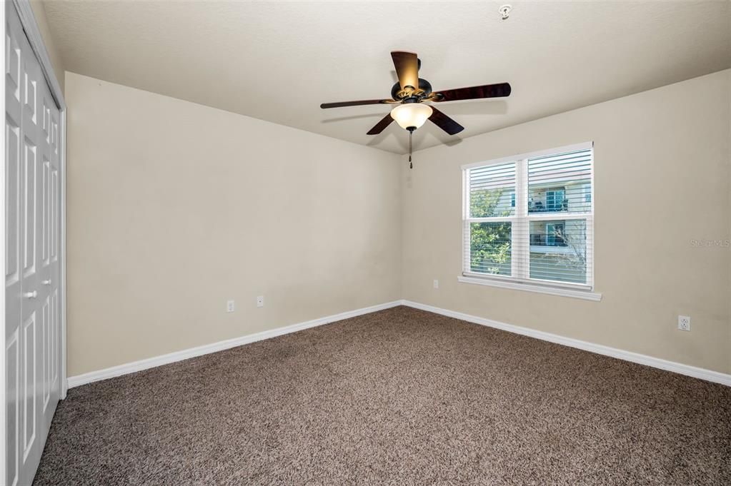 На продажу: $249,000 (3 спален, 2 ванн, 1228 Квадратных фут)