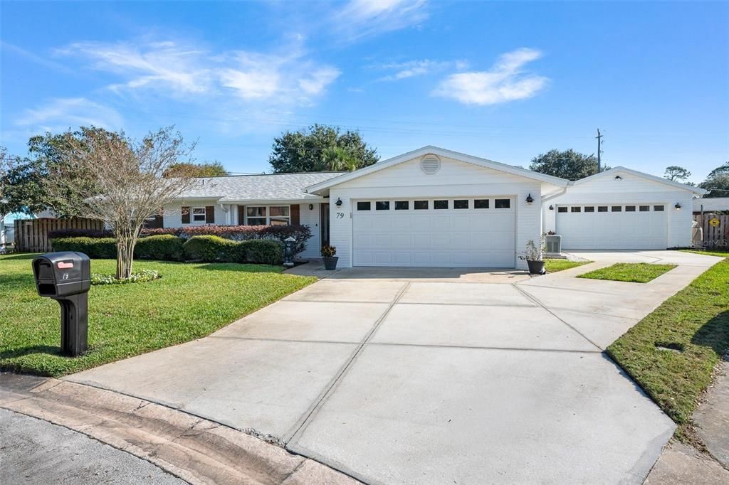 待售: $349,000 (3 贝兹, 2 浴室, 1217 平方英尺)