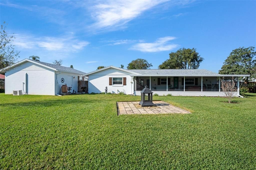 待售: $349,000 (3 贝兹, 2 浴室, 1217 平方英尺)