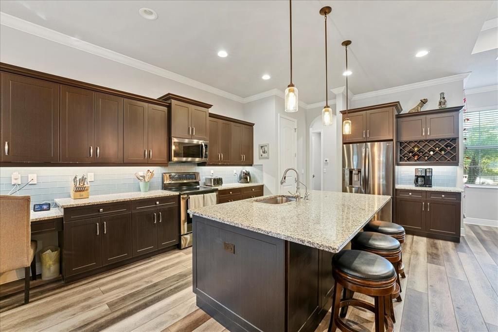 待售: $675,000 (3 贝兹, 2 浴室, 2287 平方英尺)