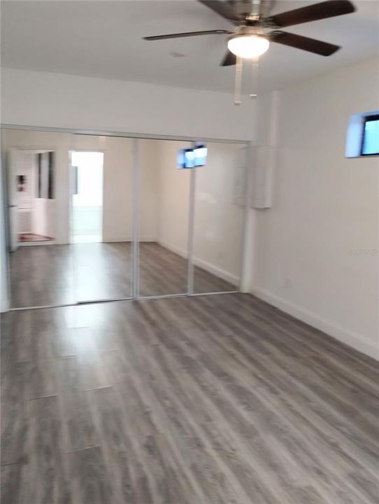 For Sale: $289,900 (3 beds, 3 baths, 1284 Square Feet)