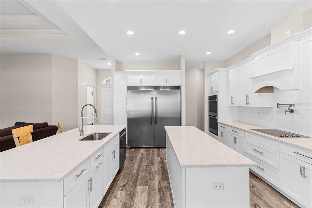 En Venta: $975,000 (4 camas, 3 baños, 3093 Pies cuadrados)