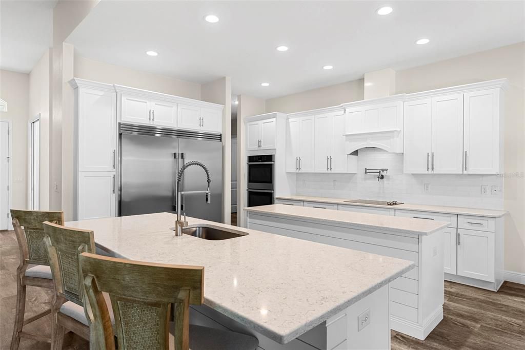 En Venta: $975,000 (4 camas, 3 baños, 3093 Pies cuadrados)