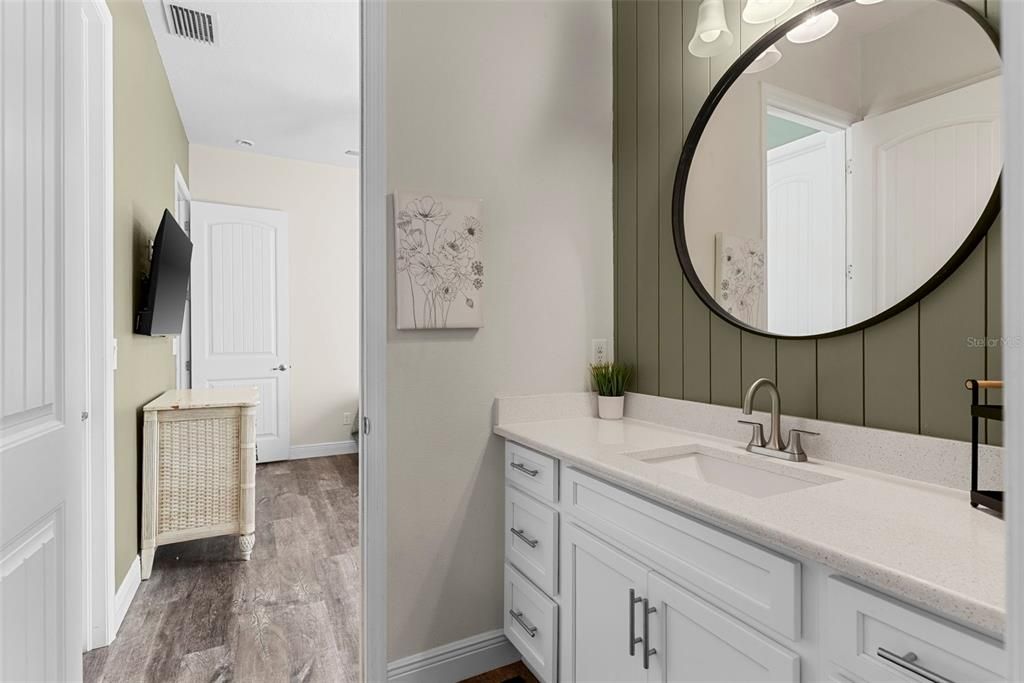 En Venta: $975,000 (4 camas, 3 baños, 3093 Pies cuadrados)