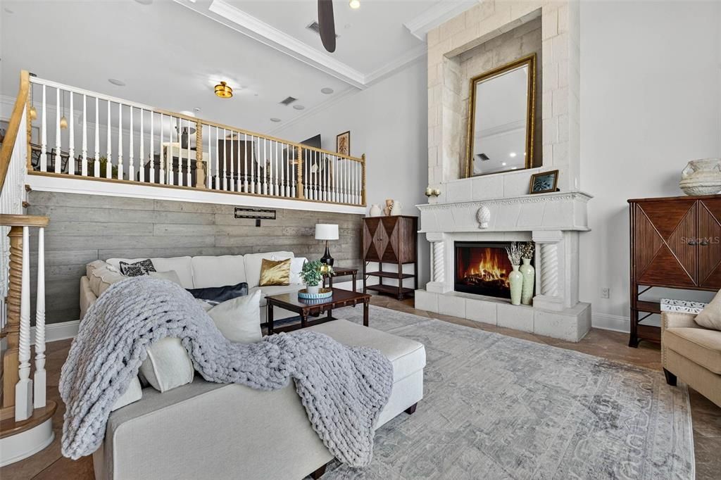 En Venta: $1,825,000 (3 camas, 2 baños, 2530 Pies cuadrados)