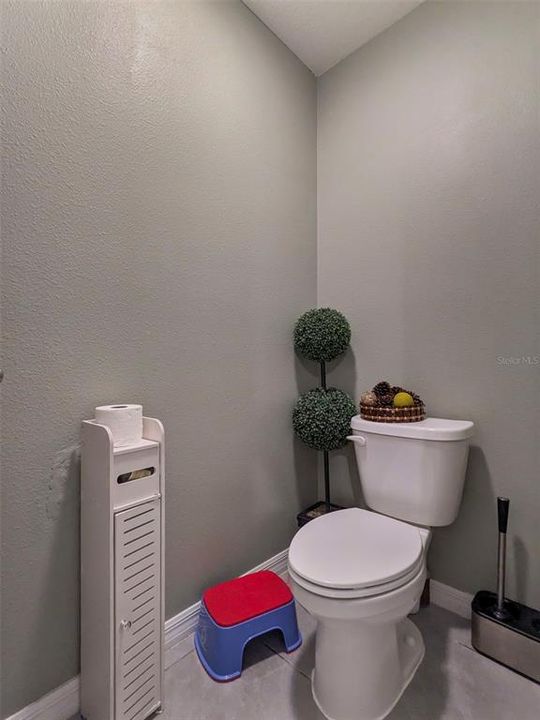 出租: $2,595 (4 贝兹, 2 浴室, 1827 平方英尺)