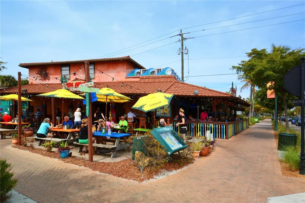 出租: $6,900 (2 贝兹, 2 浴室, 1182 平方英尺)