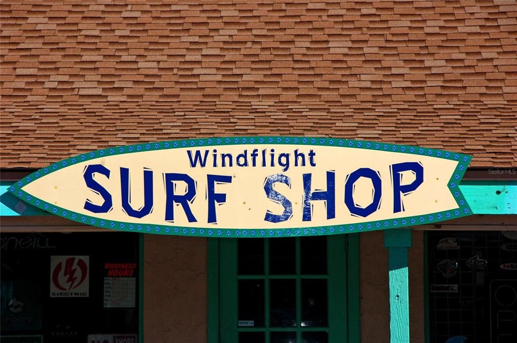 出租: $6,900 (2 贝兹, 2 浴室, 1182 平方英尺)