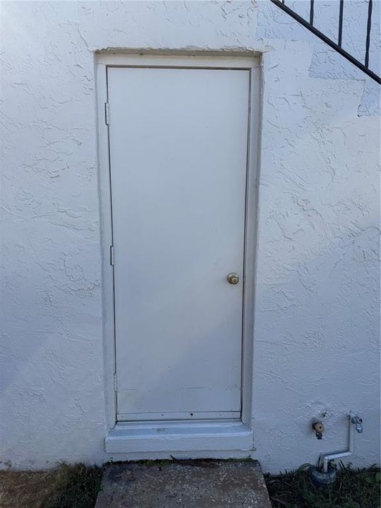 待售: $209,000 (2 贝兹, 2 浴室, 918 平方英尺)