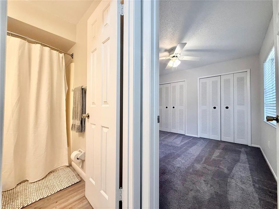 待售: $209,000 (2 贝兹, 2 浴室, 918 平方英尺)