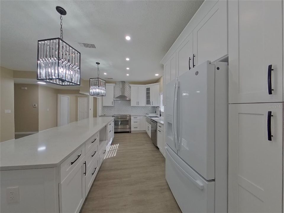 В аренду: $2,689 (4 спален, 2 ванн, 1772 Квадратных фут)