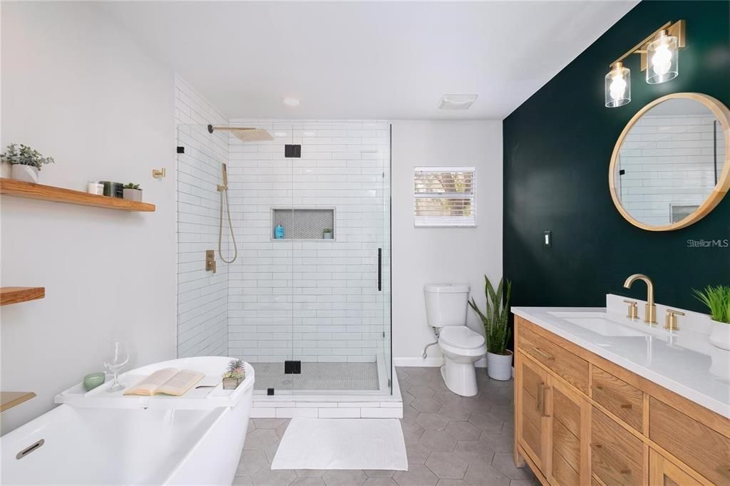 For Rent: $2,750 (3 beds, 2 baths, 1283 Square Feet)