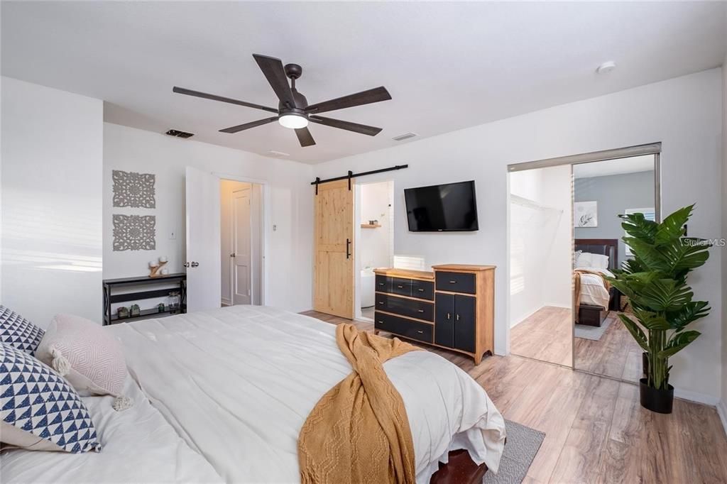 For Rent: $2,750 (3 beds, 2 baths, 1283 Square Feet)