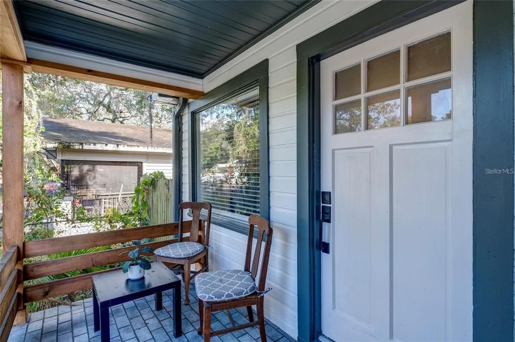 For Rent: $2,750 (3 beds, 2 baths, 1283 Square Feet)