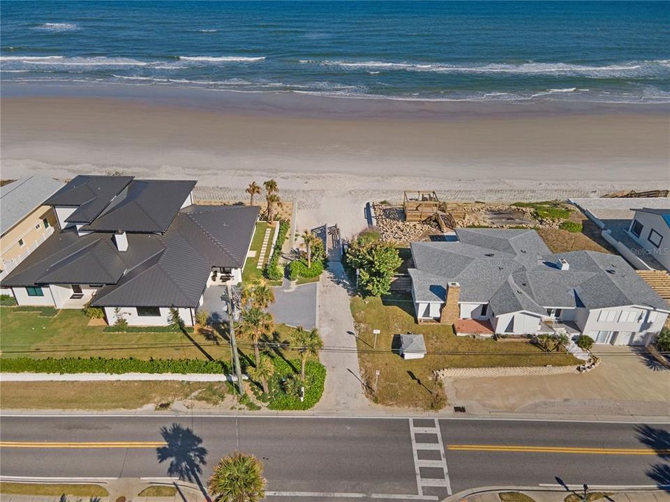 На продажу: $375,000 (0.23 acres)