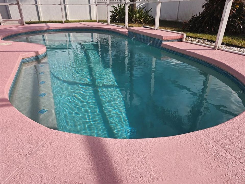 На продажу: $495,000 (4 спален, 2 ванн, 1822 Квадратных фут)