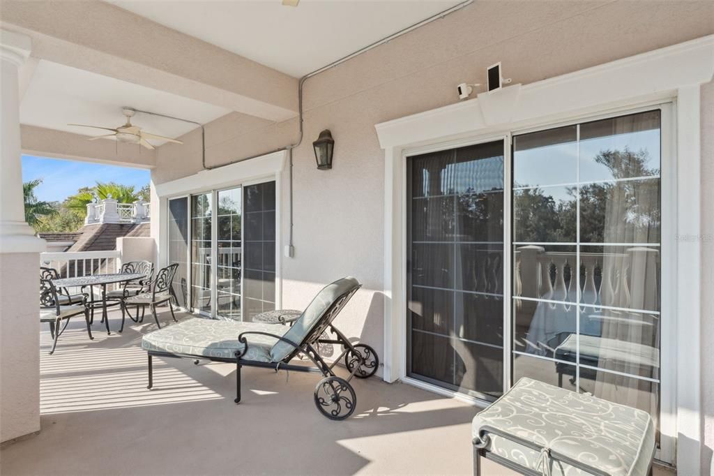 For Sale: $364,500 (3 beds, 3 baths, 1630 Square Feet)