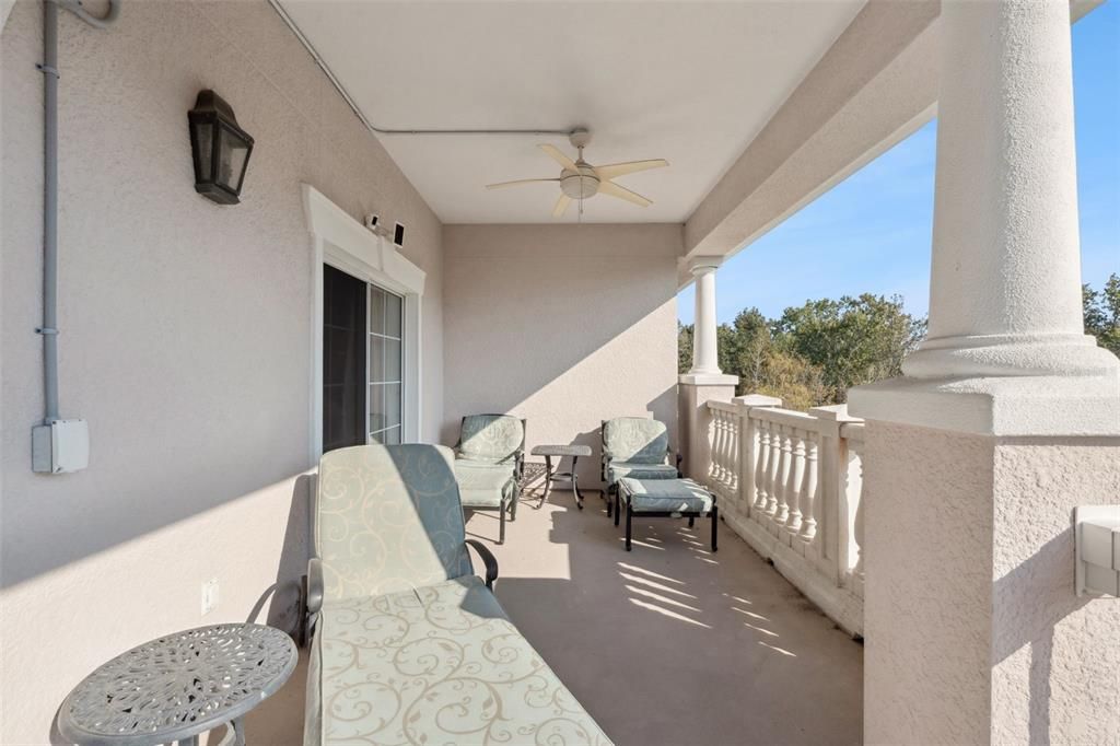 For Sale: $364,500 (3 beds, 3 baths, 1630 Square Feet)