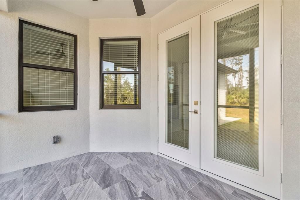 For Rent: $2,500 (3 beds, 2 baths, 2239 Square Feet)