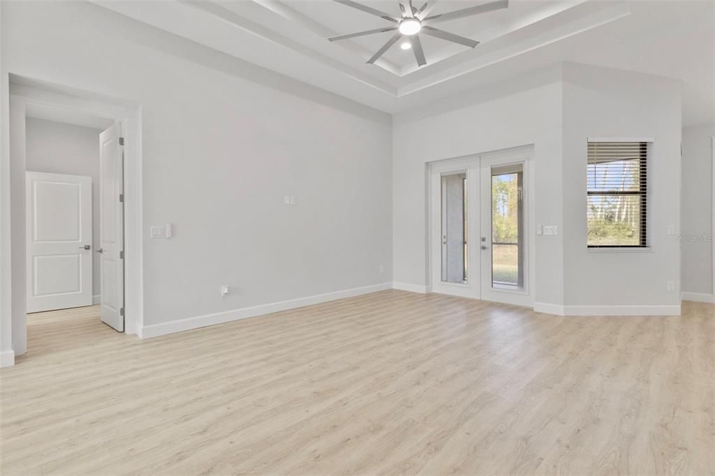 For Rent: $2,500 (3 beds, 2 baths, 2239 Square Feet)