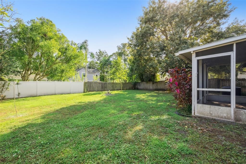 En Venta: $350,000 (2 camas, 2 baños, 1091 Pies cuadrados)